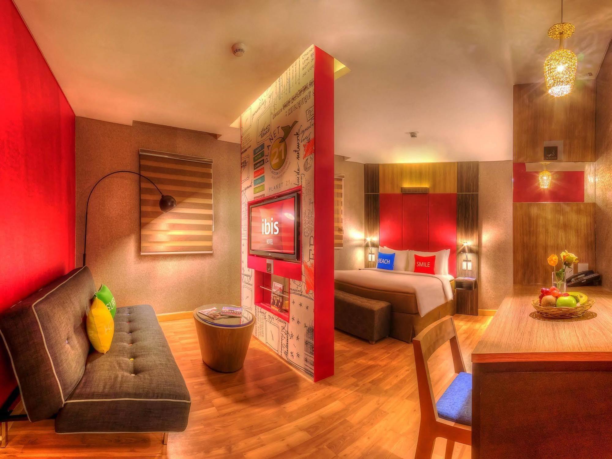 Hotel Ibis Padang Exterior foto